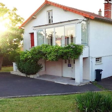 Willa Gite Pavillon Kifadonfe 3 Ch Avec Cour Et Jardin Clos Saint-Germain-Lembron Zewnętrze zdjęcie