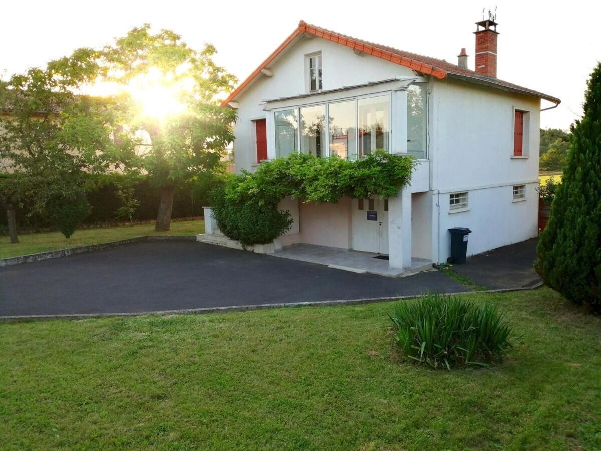 Willa Gite Pavillon Kifadonfe 3 Ch Avec Cour Et Jardin Clos Saint-Germain-Lembron Zewnętrze zdjęcie